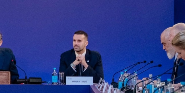 МИНА: Не подкрепям идеята Черна гора да се откаже от правото на вето след присъединяването си към ЕС, каза премиерът Милойко Спаич