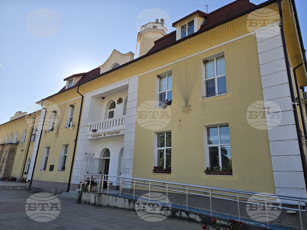 Общинският съвет в Угърчин ще разгледа предложение за купуване на багер товарач за нуждите на Общината