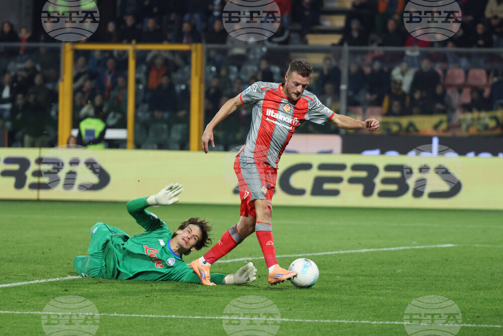 Дебютното попадение на Варди за Кремонезе стигна само за точка срещу Аталанта