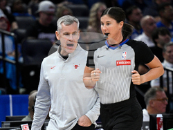 Bulls Magic Basketball