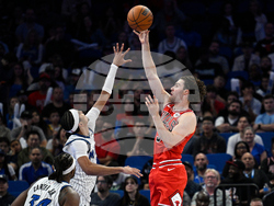 Bulls Magic Basketball