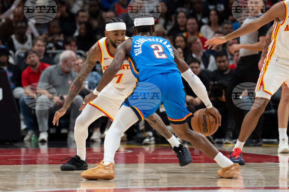 Оклахома надви Атланта в мач от НБА