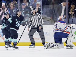 Oilers Kraken Hockey