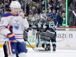 Oilers Kraken Hockey