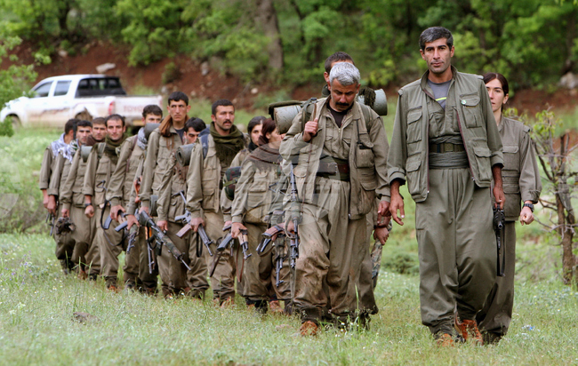 Бойците от кюрдската ПКК обявиха, че се изтеглят от Турция в Северен Ирак в рамките на процеса за разоръжаване
