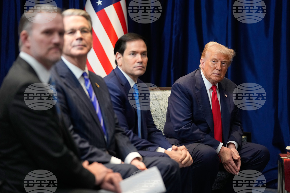 Тръмп и финансовият министър на САЩ Бесънт са уверени в постигането на търговска сделка с Китай