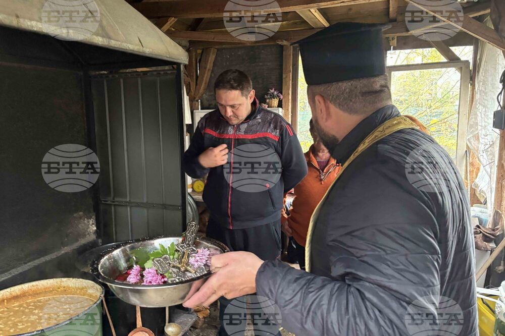 Село Клисура - храм „Св. Димитър Солунски“ - храмов празник