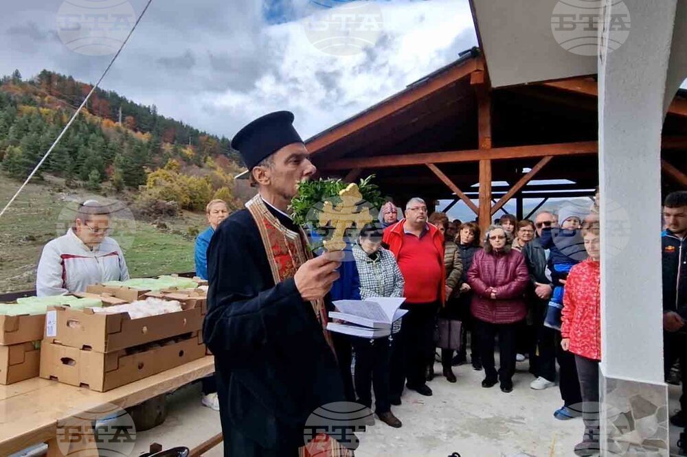 Смолян - Димитровден - 19-метров кръст - освещаване