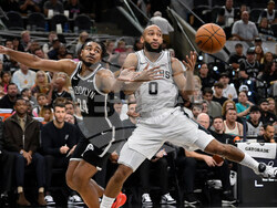 Nets Spurs Basketball