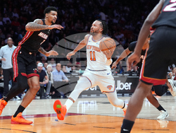 Knicks Heat Basketball