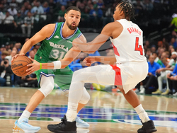 Raptors Mavericks Basketball