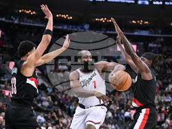 Trailblazers Clippers Basketball