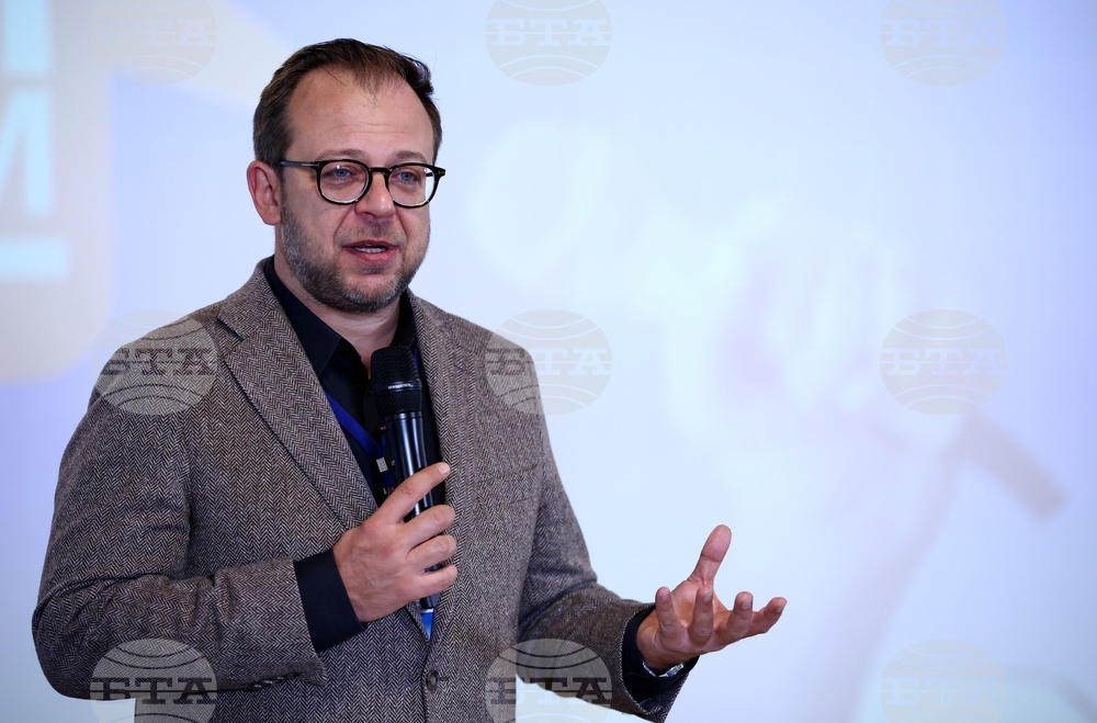 Training Programmes Help Young Journalists Better Understand and Report on EU Topics, Head of European Parliament Office in Bulgaria Says