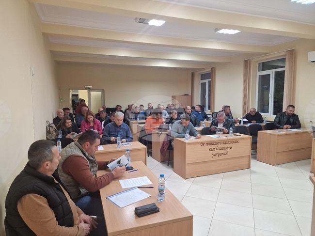 Общинският съвет реши да актуализира заплатите на кметовете в Община Исперих