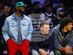 Blazers Lakers Basketball