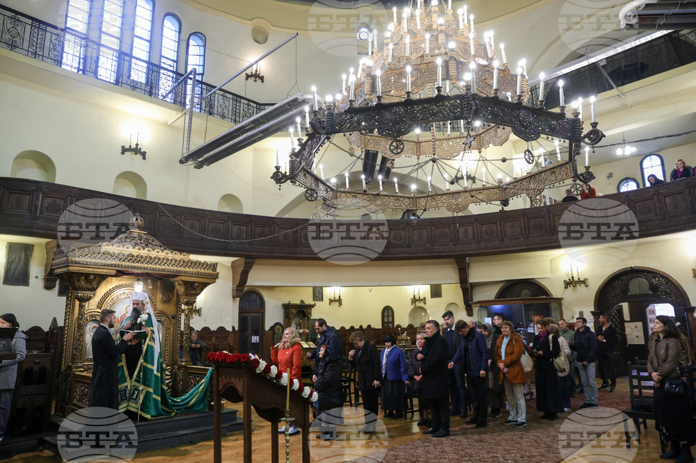 Храм „Св. мчца Параскева“ - Патриаршеска св. литургия