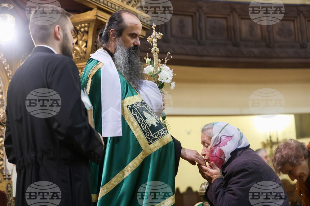 Храм „Св. мчца Параскева“ - Патриаршеска св. литургия