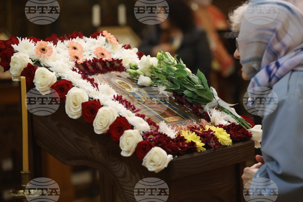 Храм „Св. мчца Параскева“ - Патриаршеска св. литургия