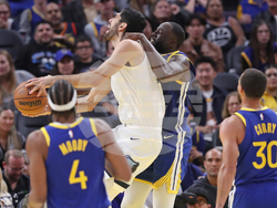 Grizzlies Warriors Basketball