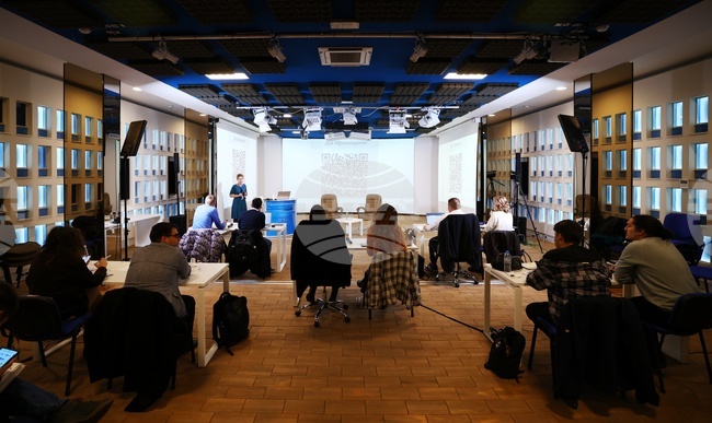 Disinformation, European Parliament's Work Highlight Day Two of Young Journalists' Training