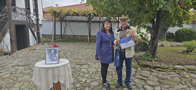 Писателят Бончо Къров спечели голямата награда в литературния конкурс "Стефан Фурнаджиев" в Павел баня