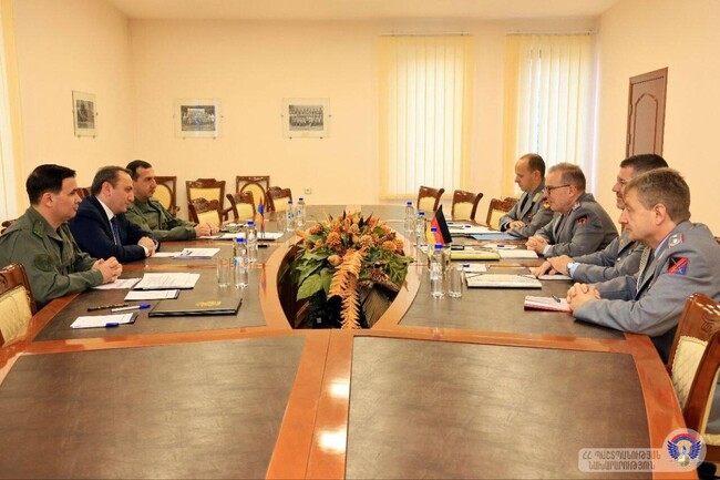 АРМЕНПРЕС: Армения и Германия проведоха в Ереван двустранни консултации в областта на отбраната