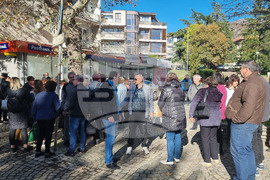 Карлово - Общински съвет - заседание - протест