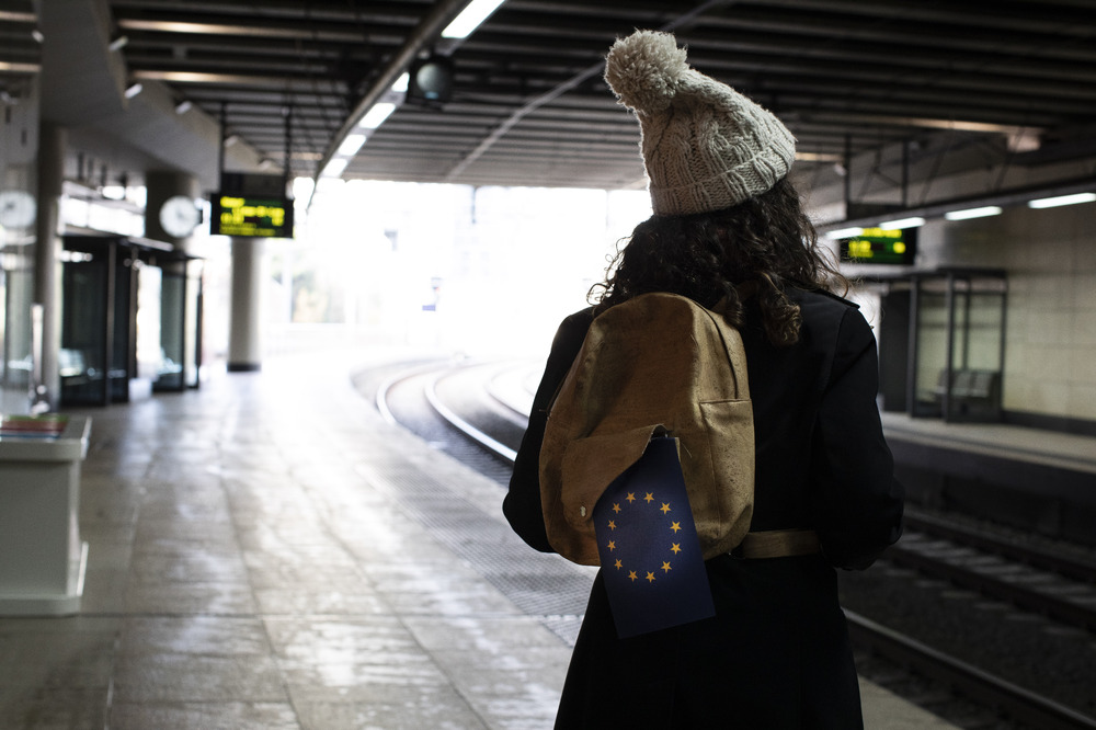 ЕК ще осигури средства за 40 000 млади европейци да пътуват за опознаване на Европа по повод 40-годишнината на Шенген