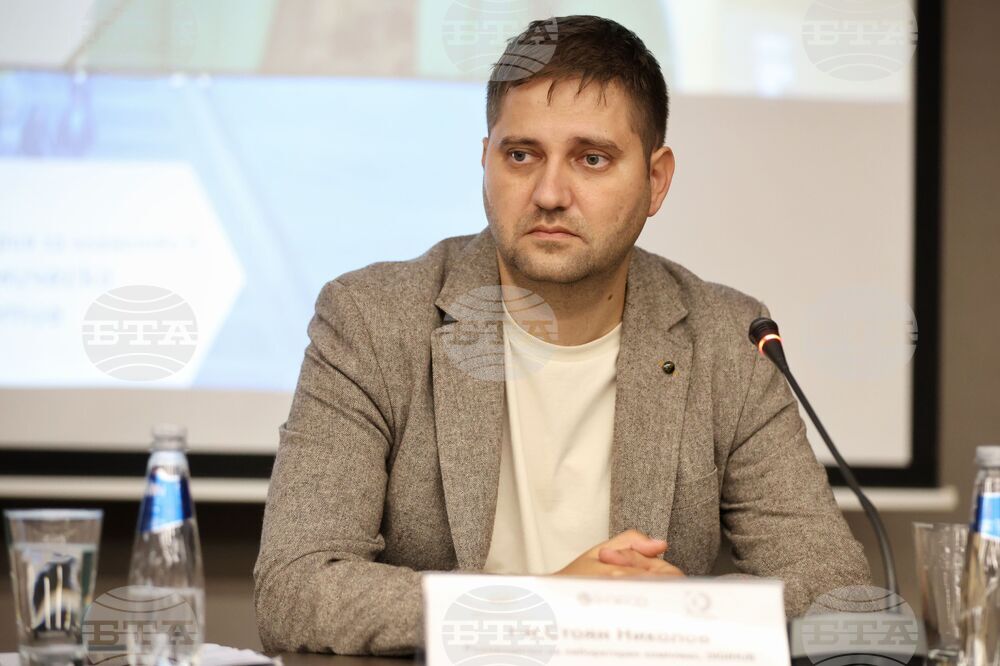 Бургас - „Умения и младежко предприемачество" - дискусия - Стоян Николов