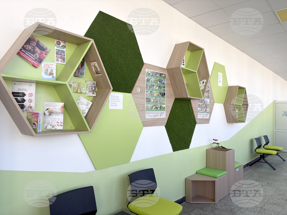 Самоков - Средно училище „Отец Паисий“ - СТЕМ-център - откриване