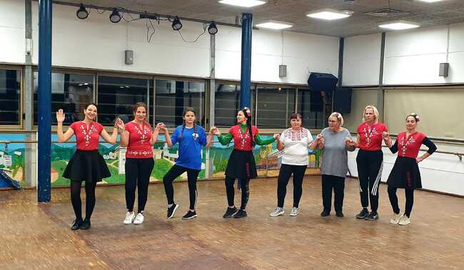 Танцовият състав „Българска роза“ в Ница ще организира на 2 ноември репетиция на открито в Кан