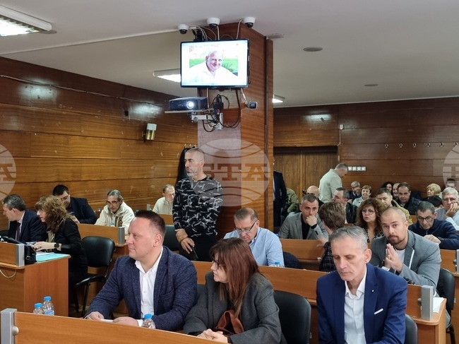 Районът на бившите Пехотински казарми в Ямбол вече ще се казва ж.к. „Христо Смирненски“