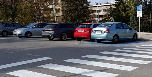 Община Шумен: В Шумен вече ще може да се паркира целодневно срещу 6,00 лв.