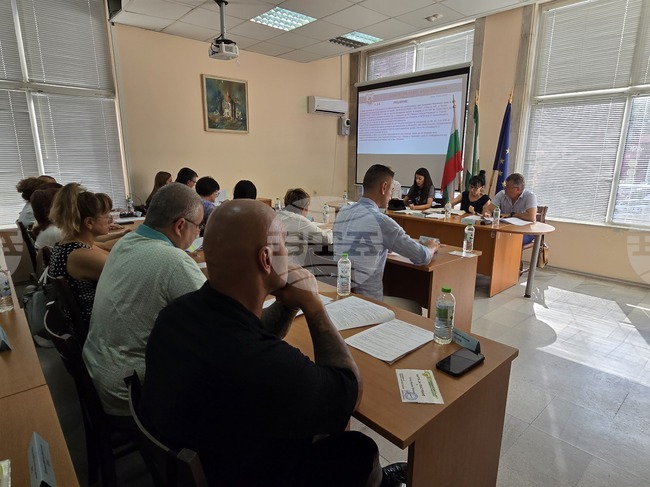 Общинският съвет в Бяла Слатина прие проектобюджета в евро за следващата година