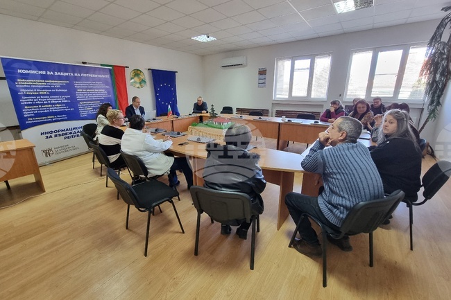 Обмяната на левове в евро и връщането на ресто бяха сред въпросите, отправени към експерти в Медковец