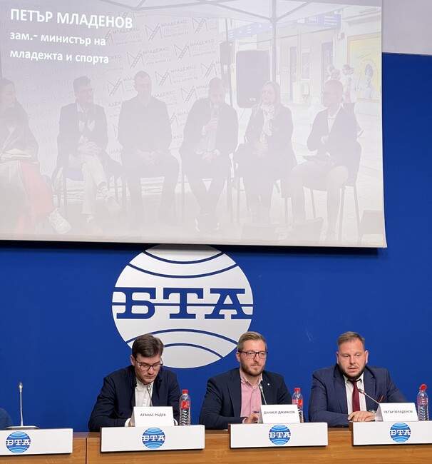 Зам.-министър Петър Младенов: Министерството на младежта и спорта работи целенасочено за активното включване на младите хора в обществения и политически живот