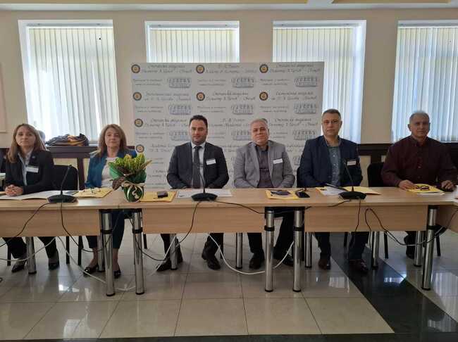 Катедра „Обща теория на икономиката“ към Стопанската академия в Свищов отбеляза своята 75-годишнина с кръгла маса