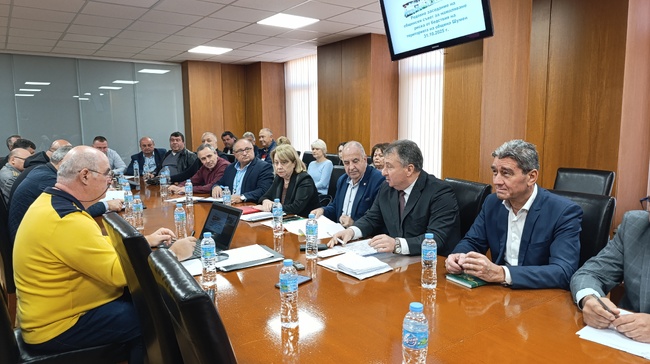 Кметът на Шумен проф. Христо Христов откри заседанието на Общинския съвет за намаляване на риска от бедствия