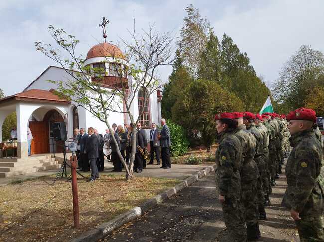 С панихида и военен ритуал на Архангелова задушница в Ямбол ще бъдат почетени загиналите български воини
