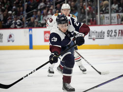Blackhawks Avalanche Hockey