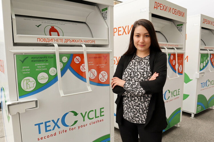 Годишно събираме около 2900 т текстилен отпадък, положихме много усилия за разясняване на ползите от оползотворяване на текстила, каза Сирма Желева от Българската асоциация „Кръгов текстил“