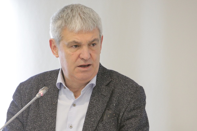 Trade Union Argues that Deficit of Over 3% for A Year or Several Years Won't Undermine Bulgaria's Long-Term Fiscal Prospect