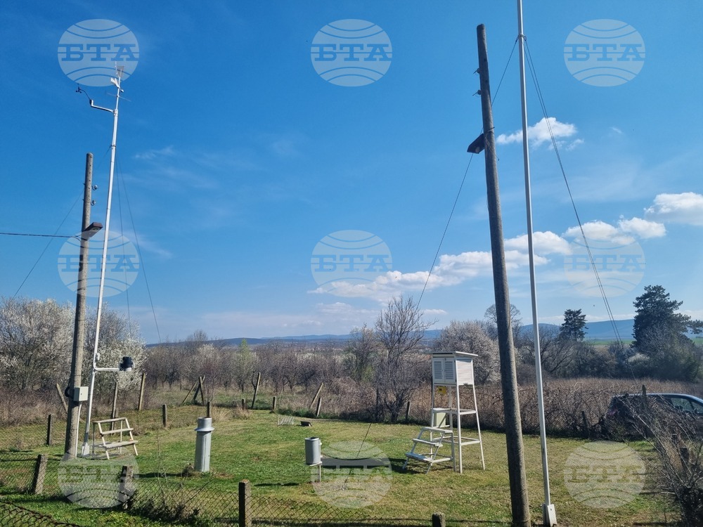 Продължава инициативата „Дни на отворените врати“ в Метеорологичната обсерватория в Търговище