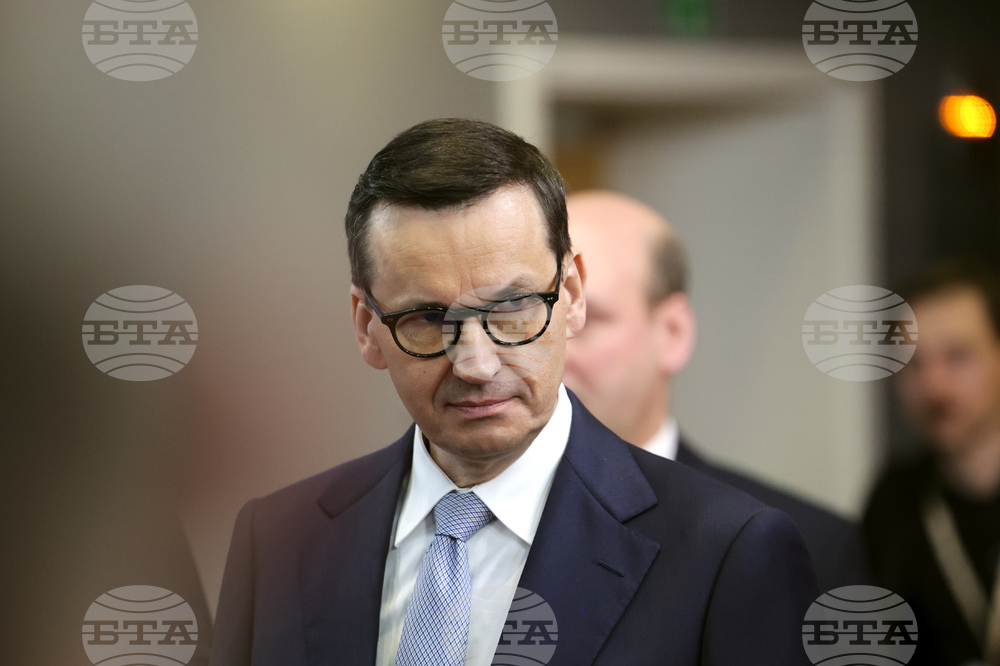 Премиерът на Полша с остри критики към МОК след решението за връщане на спортистите от Русия и Беларус, поиска отмяната му