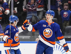 Devils Islanders Hockey