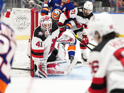 Devils Islanders Hockey