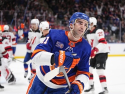 Devils Islanders Hockey