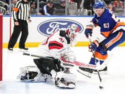 Devils Islanders Hockey