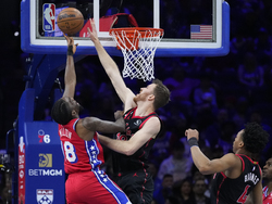 Raptors 76ers Basketball