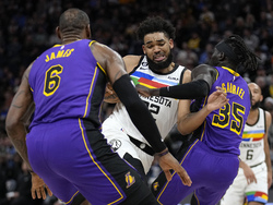 Lakers Timberwolves Basketball